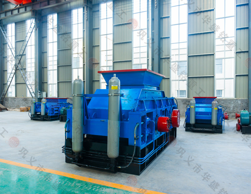 全套石英砂生產(chǎn)線設(shè)備有哪些？8080對輥制砂機(jī)價格如何？