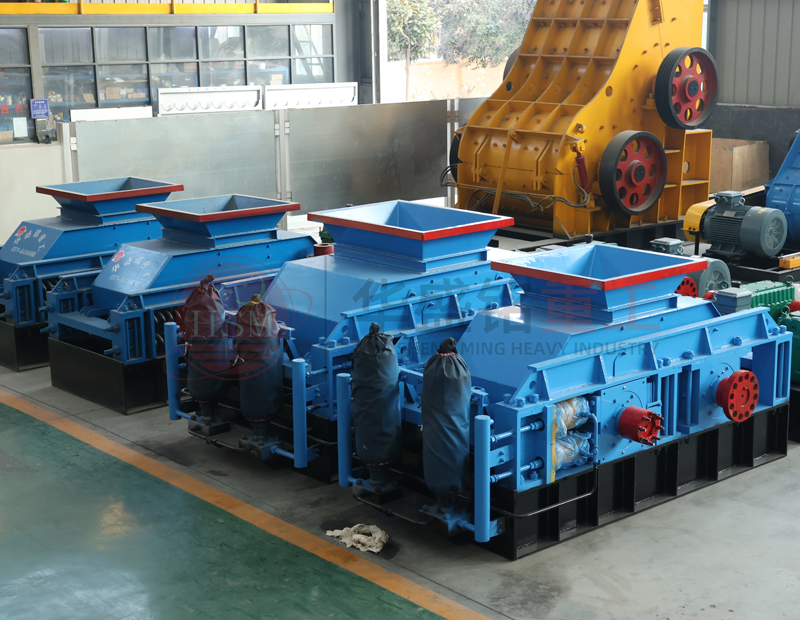 小型砂廠的時(shí)產(chǎn)20噸對輥制砂機(jī)多少錢？