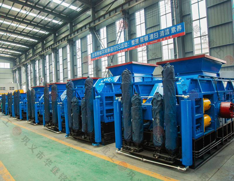 對傳統(tǒng)制砂機性能不滿？新一代全液壓雙輥式制砂設(shè)備霸氣上線