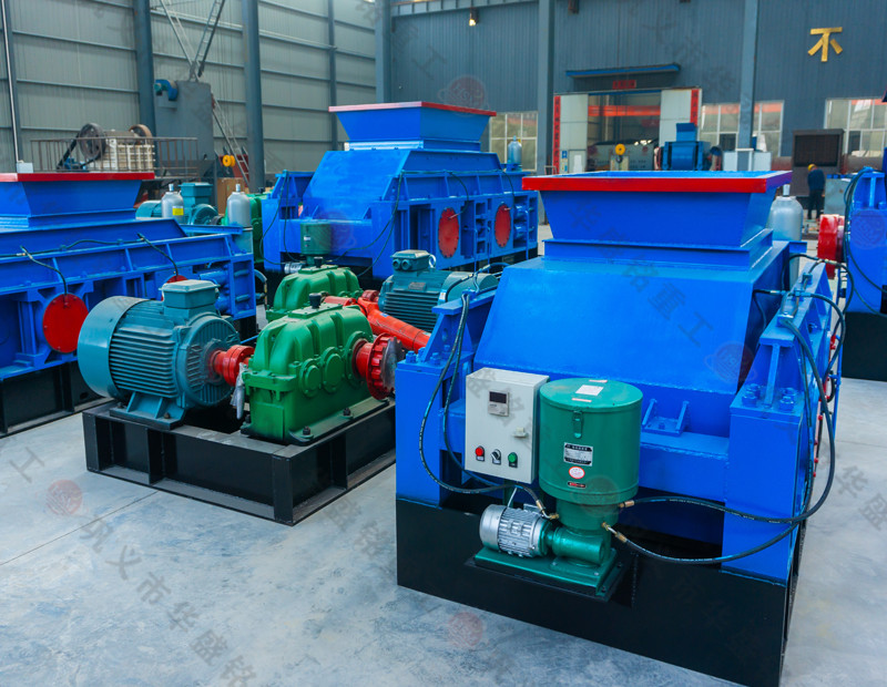 54膨潤土制砂機(jī) 54膨潤土制砂機(jī)