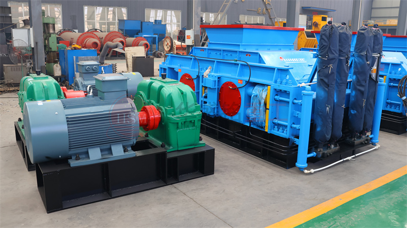 破石液壓對輥機(jī) 破石液壓對輥機(jī)